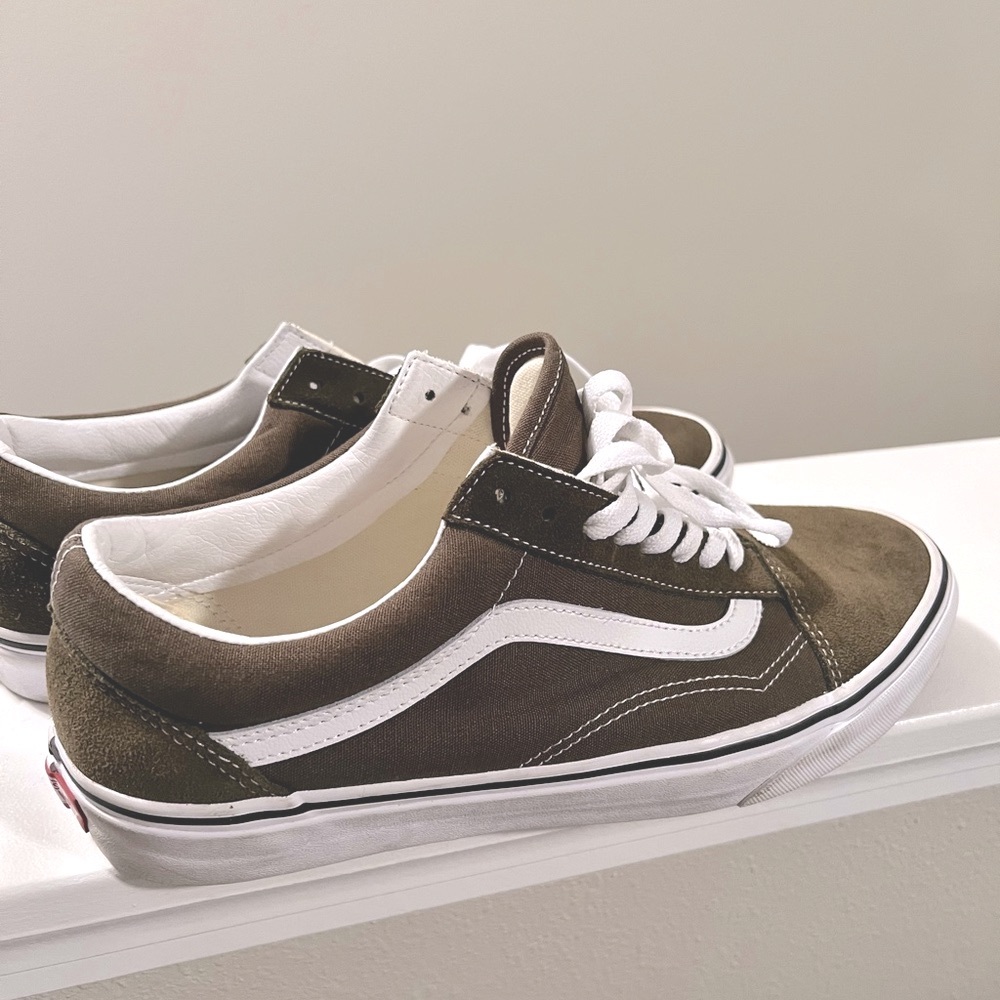 Men’s Olive Green Vans